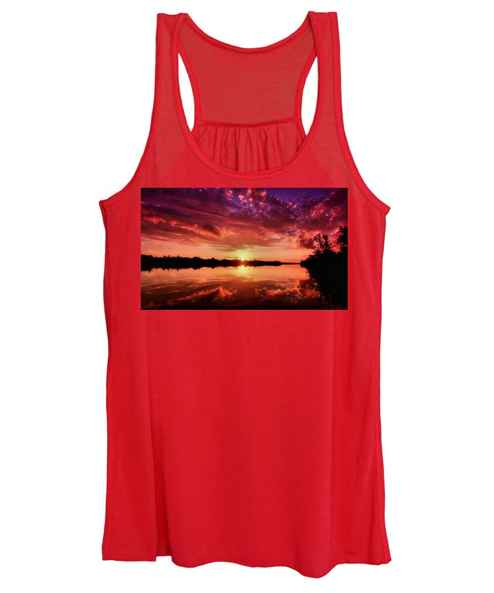 Sunrise Women's Tank Top featuring the photograph A Very Good Morning by Montez Kerr