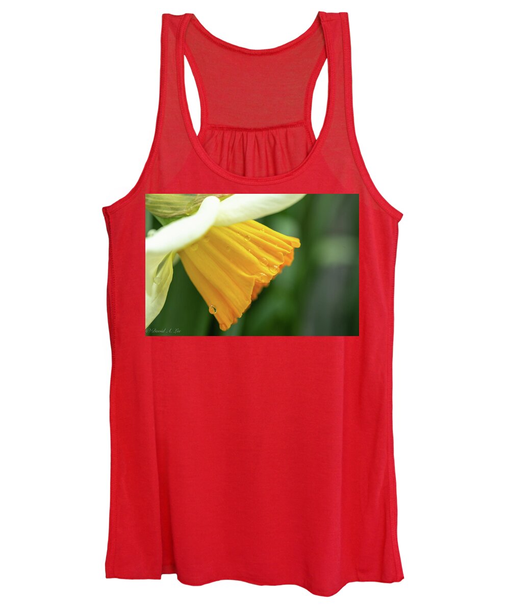 Flowers Women's Tank Top featuring the photograph Daffodil by David Lee