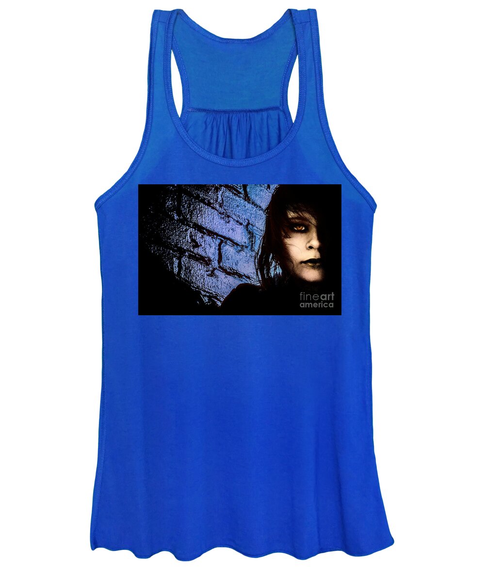 Kaylaa Women's Tank Top featuring the photograph Dangerous by Michael Arend