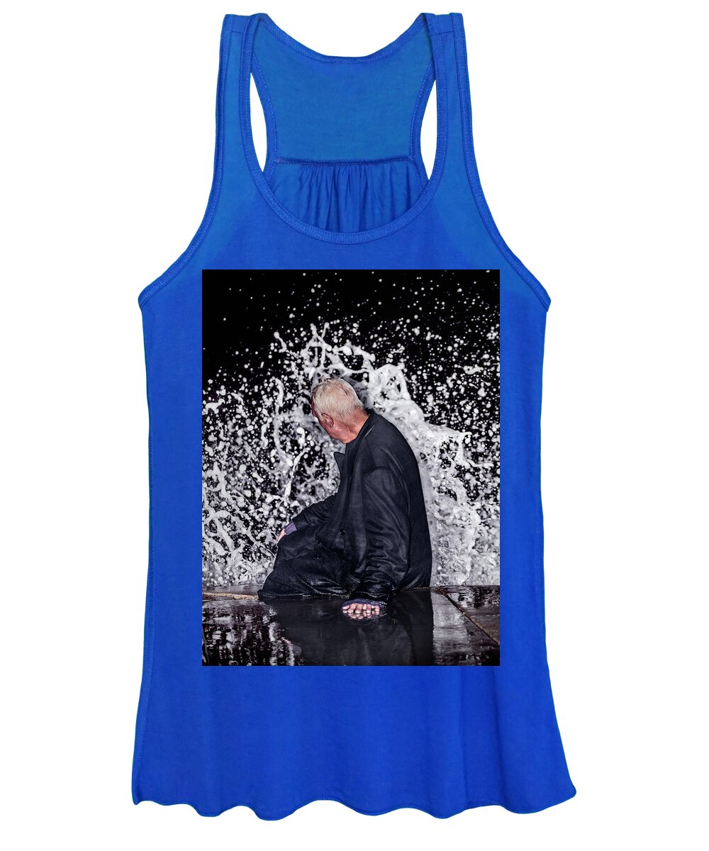 Ocean Women's Tank Top featuring the photograph Face It by William Blonigan