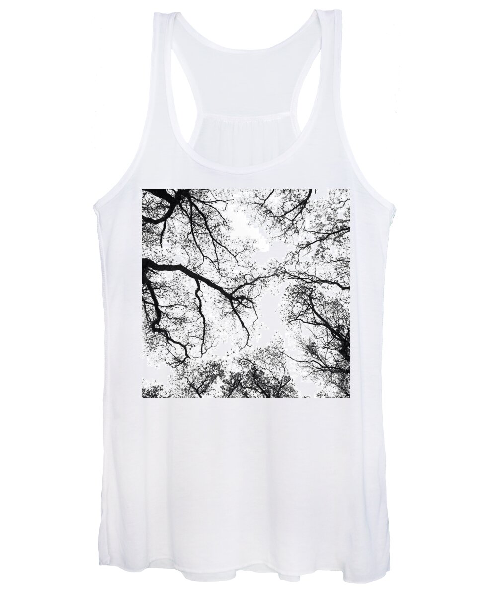 Beautiful Women's Tank Top featuring the photograph Creep by Aleck Cartwright