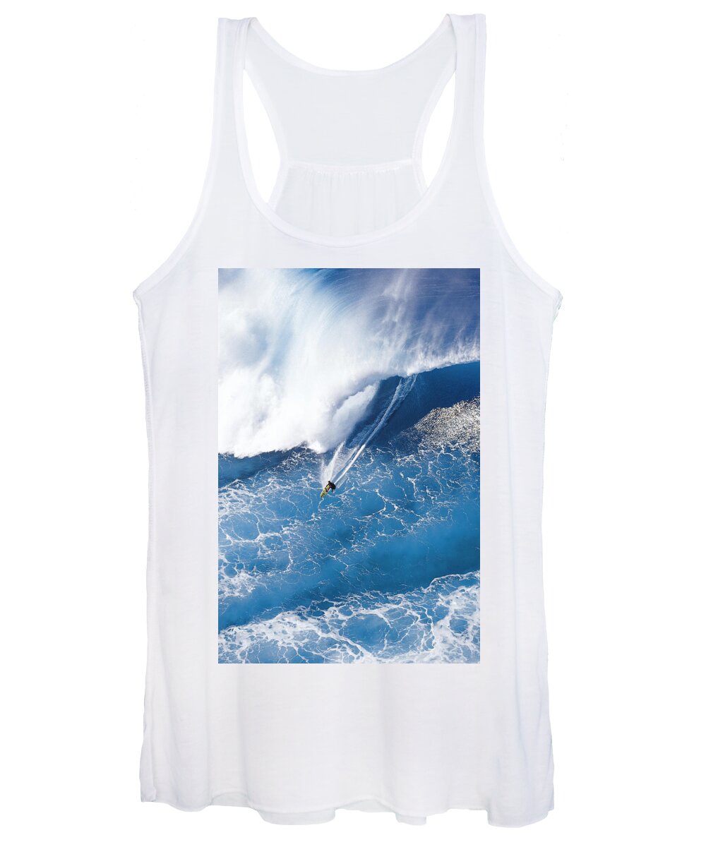  Sea Women's Tank Top featuring the photograph Grace Under Pressure by Sean Davey