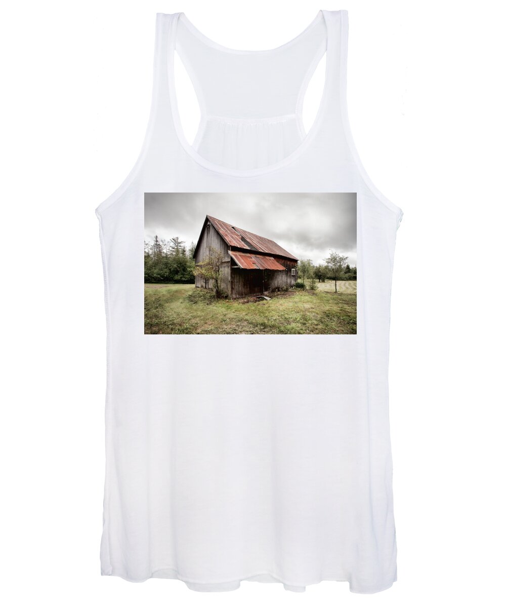 Old Barn Women's Tank Top featuring the photograph Rusty Tin Roof Barn by Gary Heller