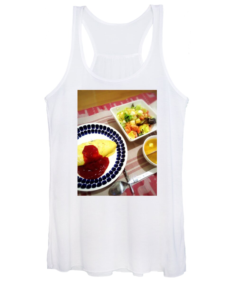 Photooftheday Women's Tank Top featuring the photograph Lunch #1 by Mizuki Kudo