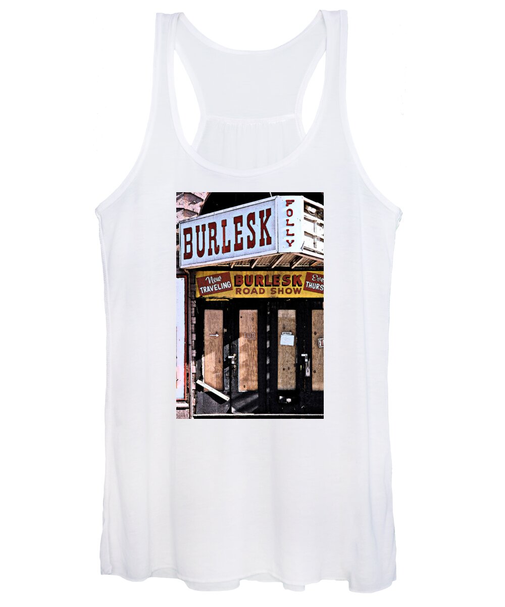 Kansas City Women's Tank Top featuring the photograph Burlesk at the Folly by Jim Mathis