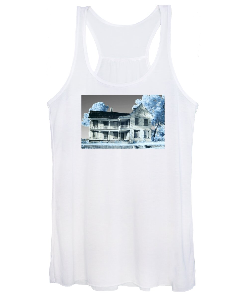 Old Women's Tank Top featuring the photograph Old Shull House in 642 by Charles Hite