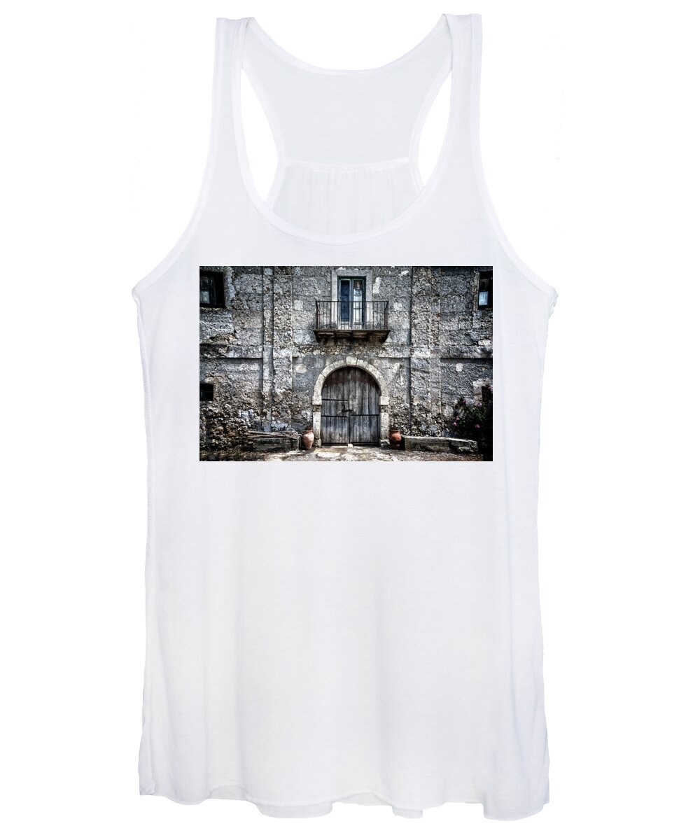  Women's Tank Top featuring the photograph Sicilian Farm House by Patrick Boening
