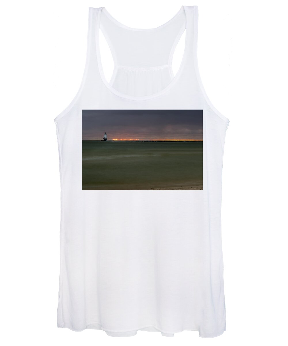 Ludington Mi Women's Tank Top featuring the photograph Wide View of Lighthouse and Sunset by Lester Plank