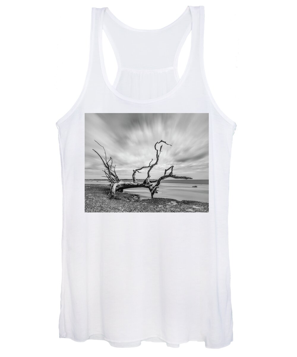 Jekyll Island Women's Tank Top featuring the photograph Looking Out by Ray Silva