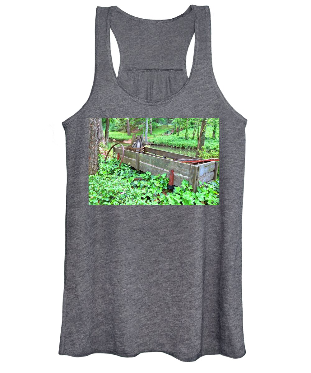 8679 Women's Tank Top featuring the photograph Once a Wagon by Gordon Elwell