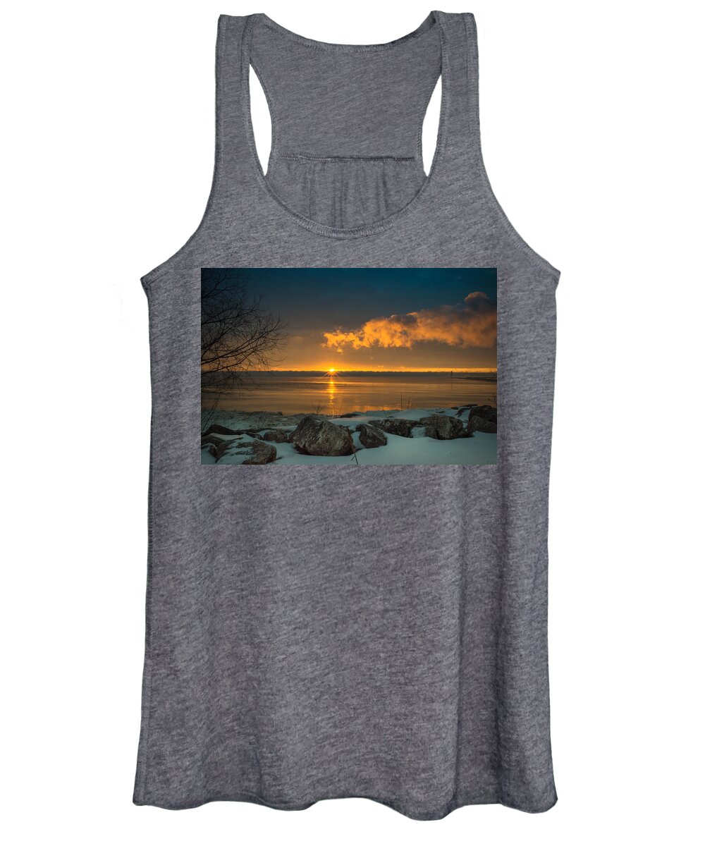 Sunrise Women's Tank Top featuring the photograph Winter Delight by James Meyer