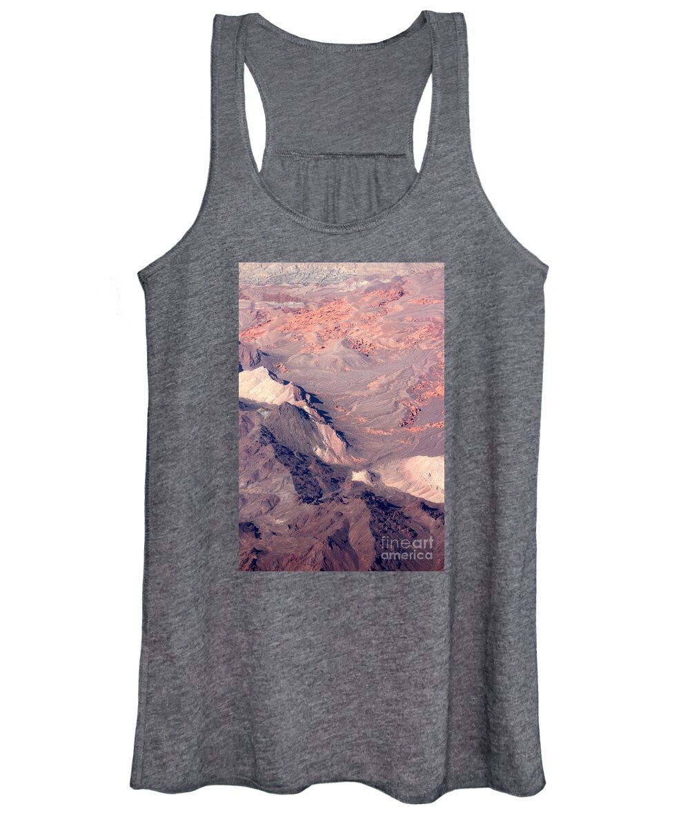 Mountains Women's Tank Top featuring the photograph America's Beauty by Deena Withycombe