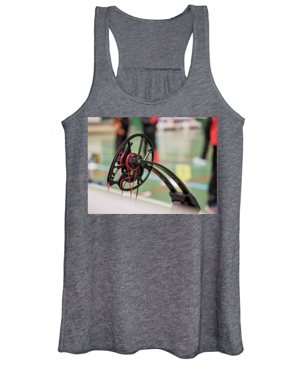 Bow Women's Tank Top featuring the photograph Bow by Hector Lacunza