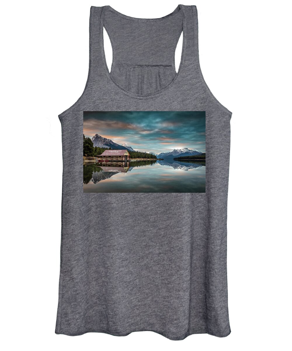 Maligne Women's Tank Top featuring the photograph Dawn at Maligne Lake by Pierre Leclerc Photography