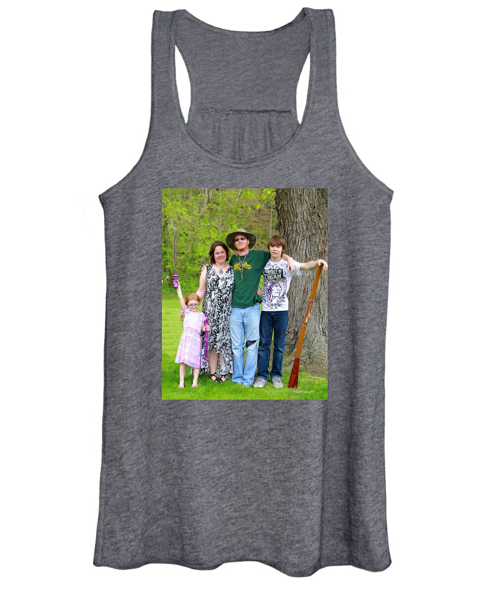 No Border Women's Tank Top featuring the photograph Janelle Family Portrait by PJQandFriends Photography