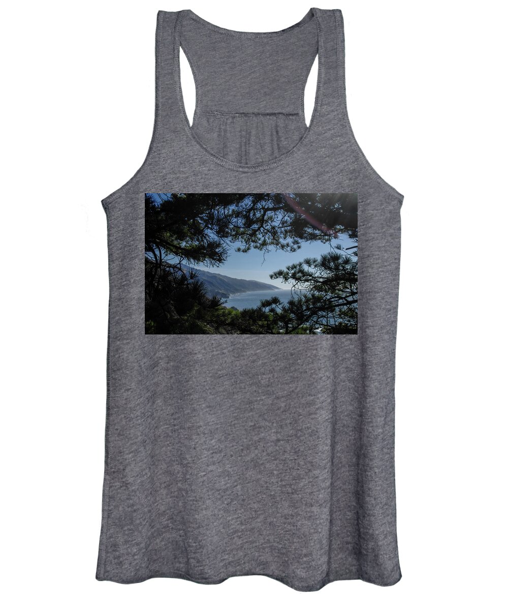 Coastal Women's Tank Top featuring the photograph Looking Back by David Shuler