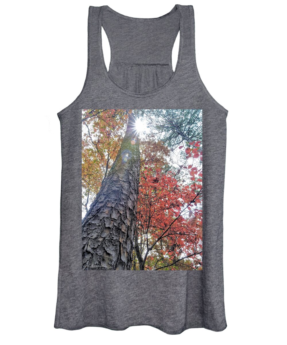 Starburst Women's Tank Top featuring the photograph Looking Up by Doris Aguirre