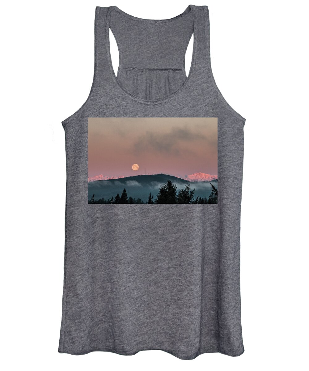 Moonset Women's Tank Top featuring the photograph Moonset at Dawn by E Faithe Lester