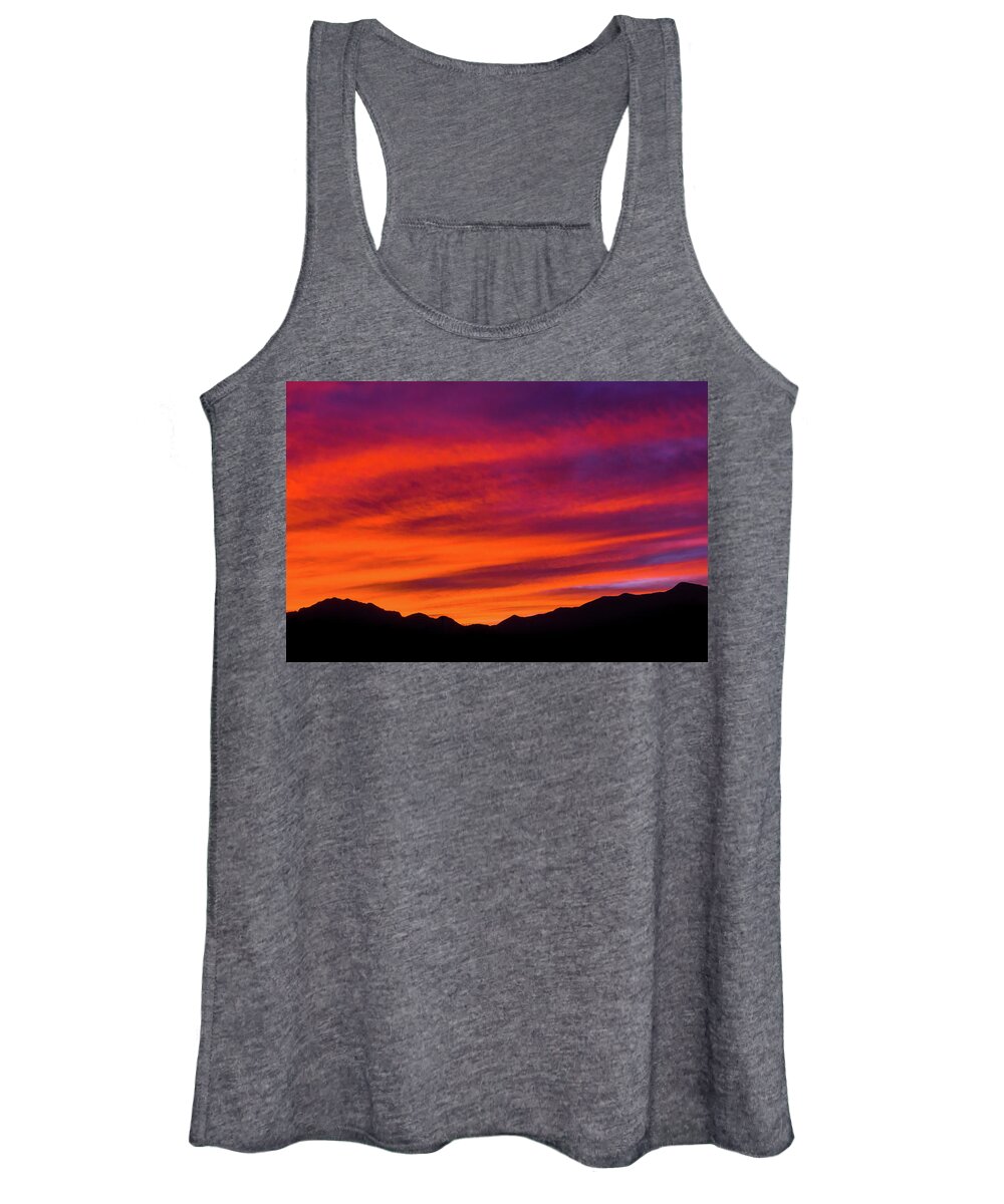 El Paso Women's Tank Top featuring the photograph Mount Franklin Purple Sunset by SR Green