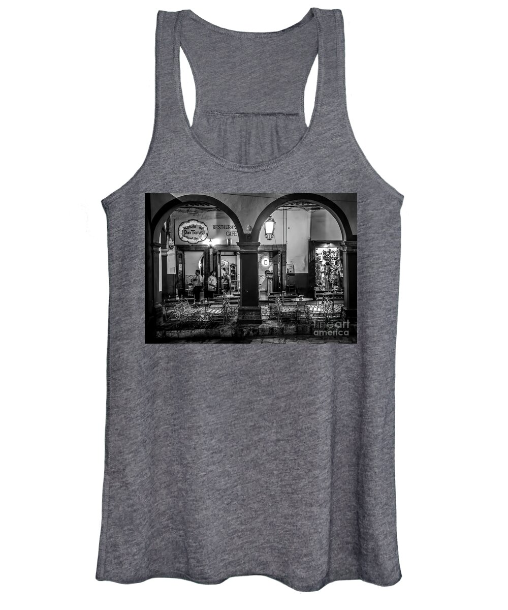 Restaurant Women's Tank Top featuring the photograph No Tips Tonight by Barry Weiss