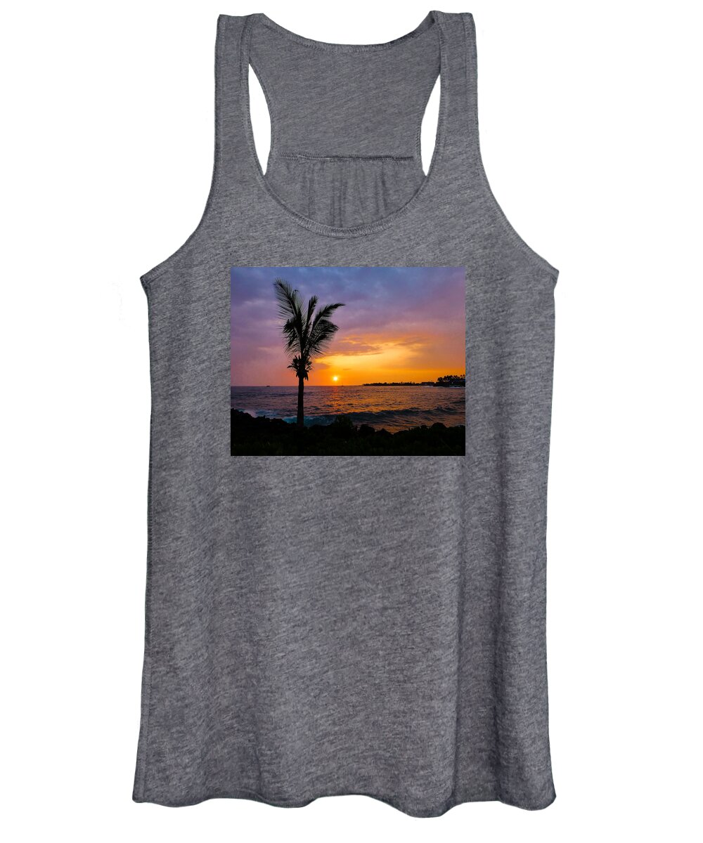 Hawaii Women's Tank Top featuring the photograph Oneo Bay Sunset by Pamela Newcomb