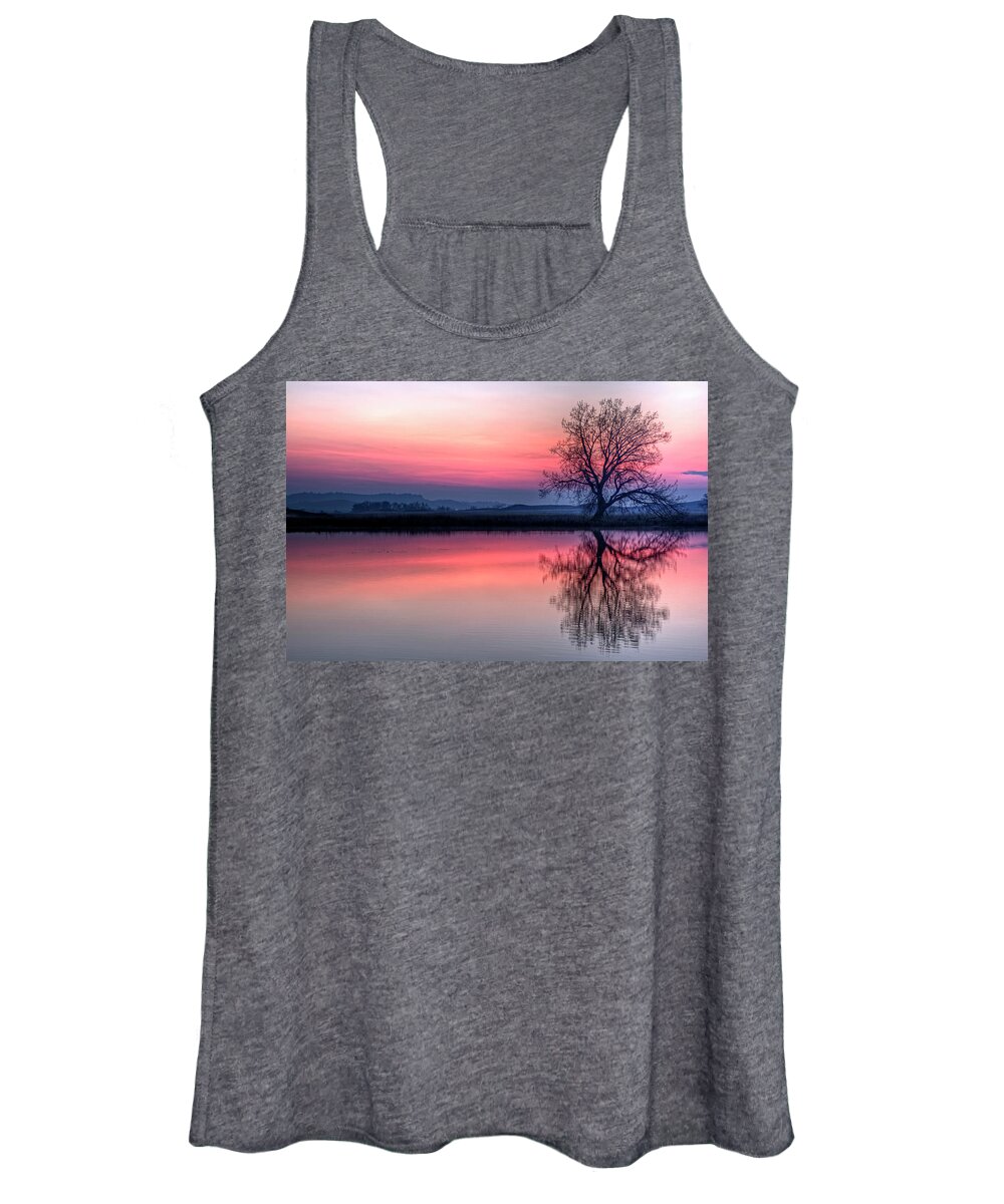 Pond Women's Tank Top featuring the photograph Smoky Sunrise by Fiskr Larsen
