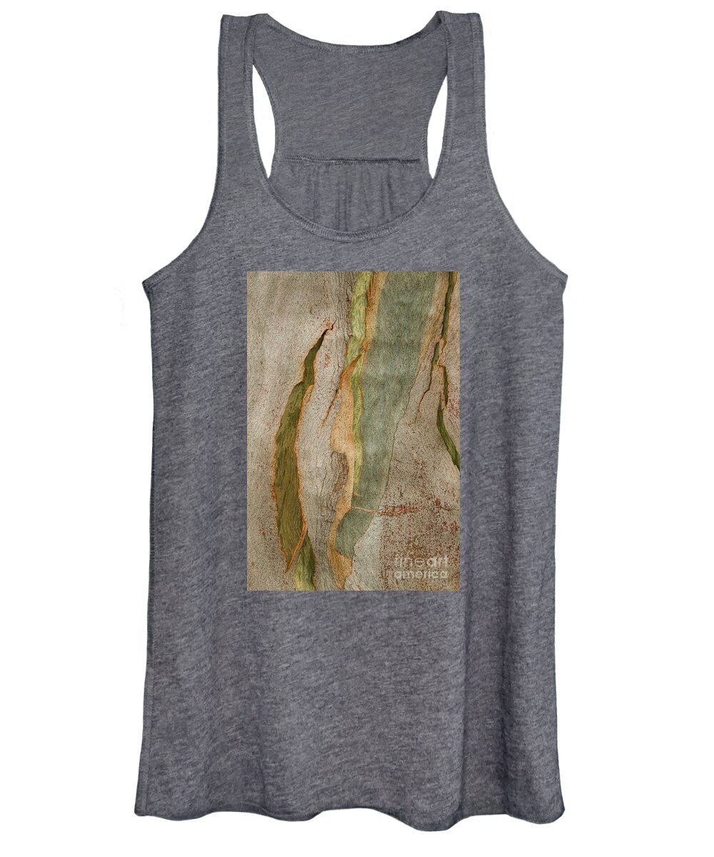 Abstracts Women's Tank Top featuring the photograph Waiting by Marilyn Cornwell