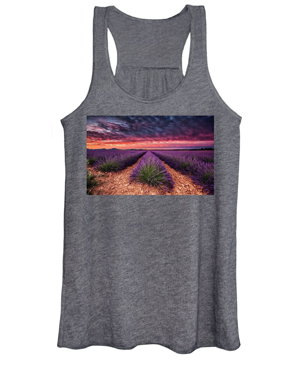 Landscape Women's Tank Top featuring the photograph Wonderful World by Jorge Maia