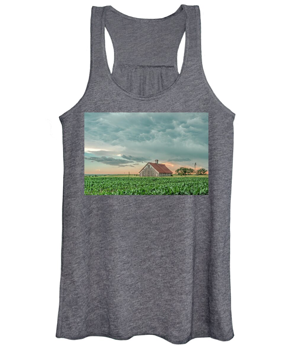 Tourism Women's Tank Top featuring the photograph Barn in Sunset by Laura Hedien