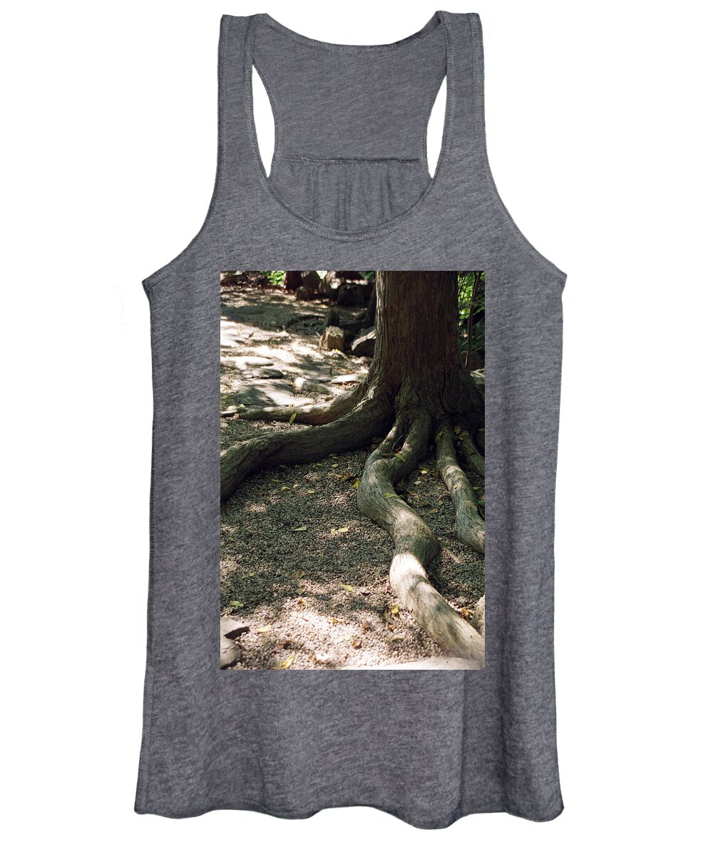 Landscape Women's Tank Top featuring the photograph Dnrs1017 by Henry Butz