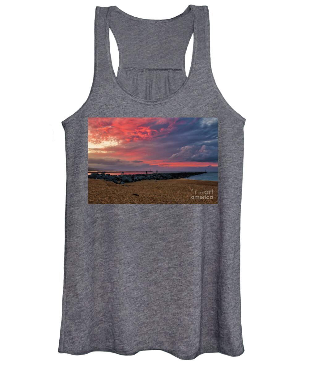 Last Women's Tank Top featuring the photograph The Last Sunrise of 2018 by Eddie Yerkish