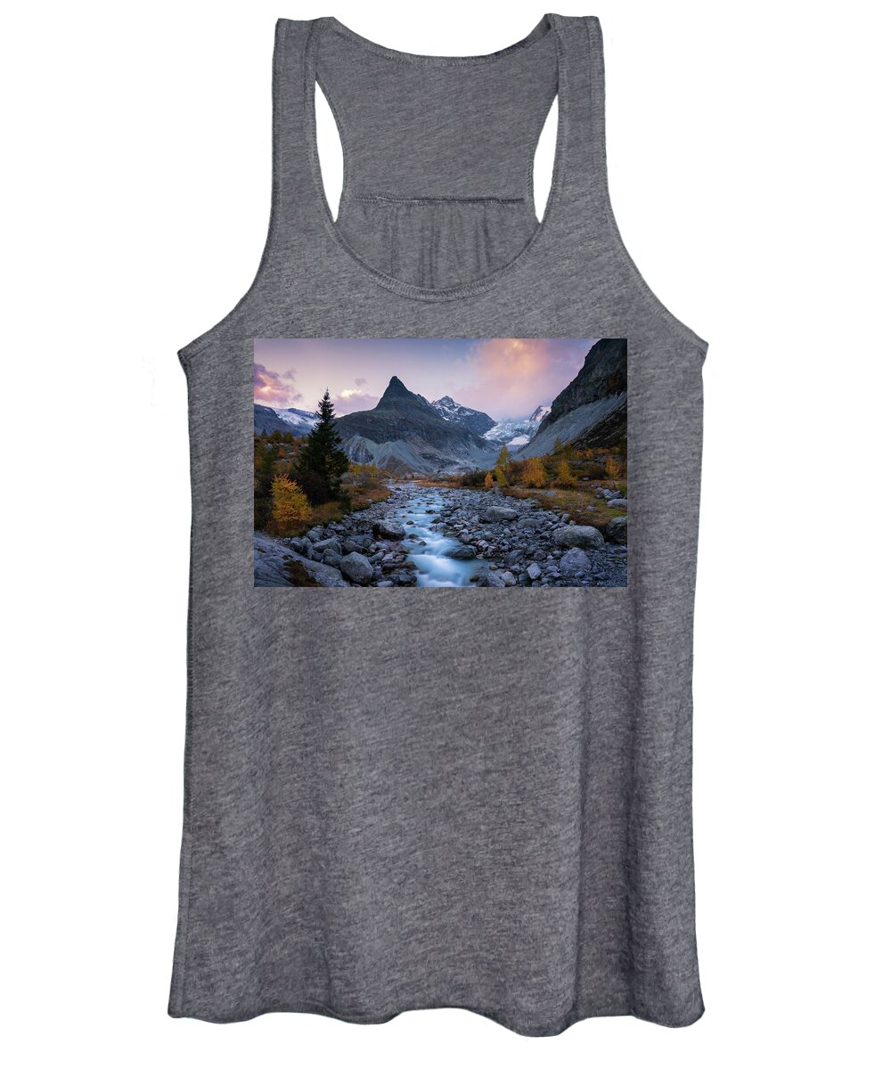 Water Women's Tank Top featuring the photograph Toward the giant by Dominique Dubied