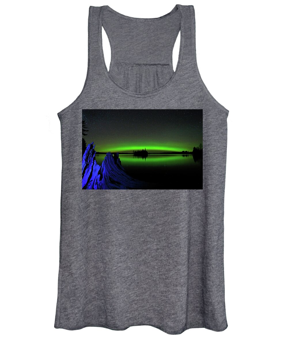 Northern Lights Women's Tank Top featuring the photograph Northern Lights over Boulder Lake #9 by Shixing Wen
