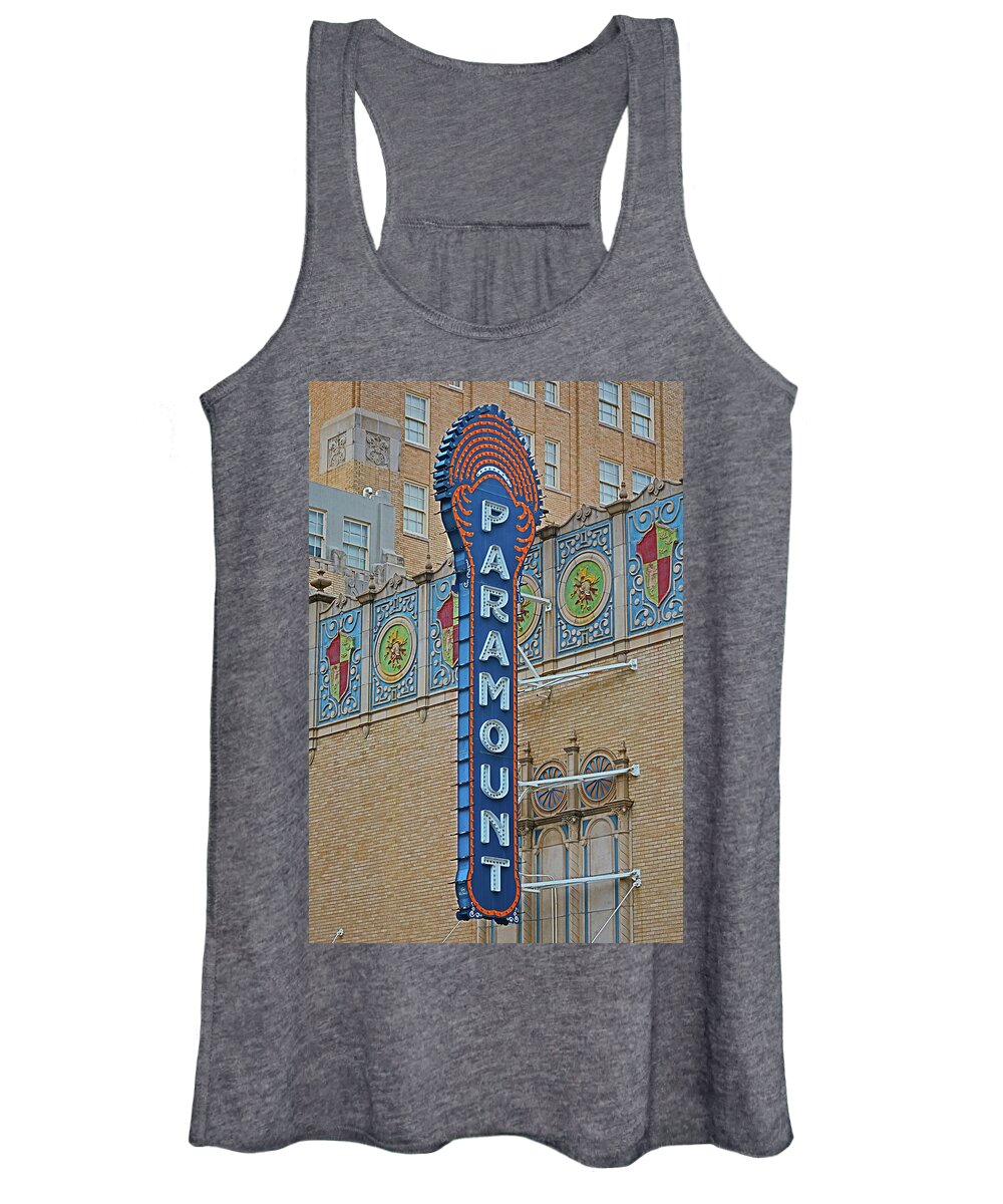Sign Women's Tank Top featuring the photograph Paramount by Steve Templeton