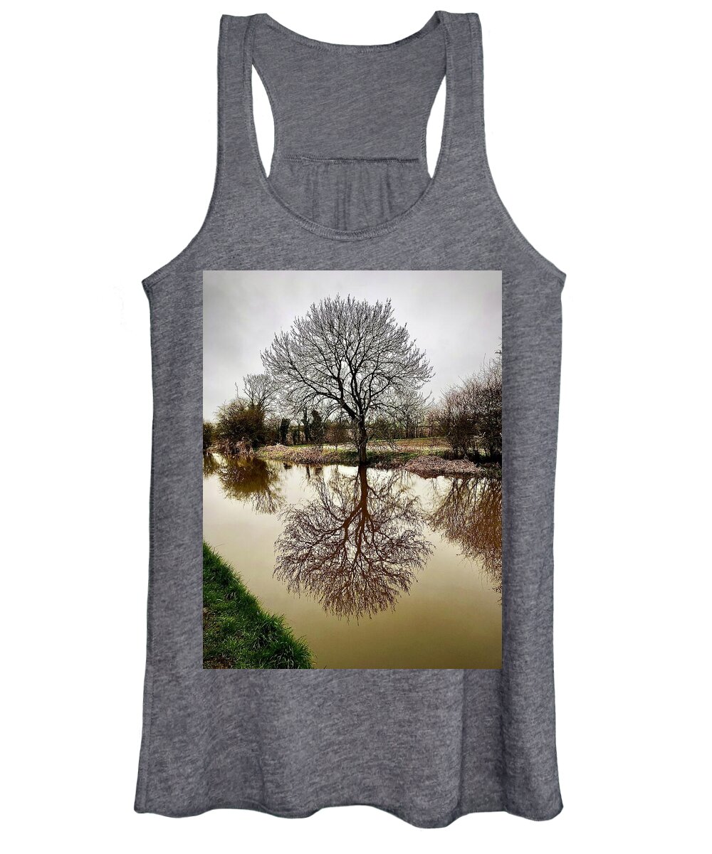 Tree Women's Tank Top featuring the photograph Reflection by Gordon James