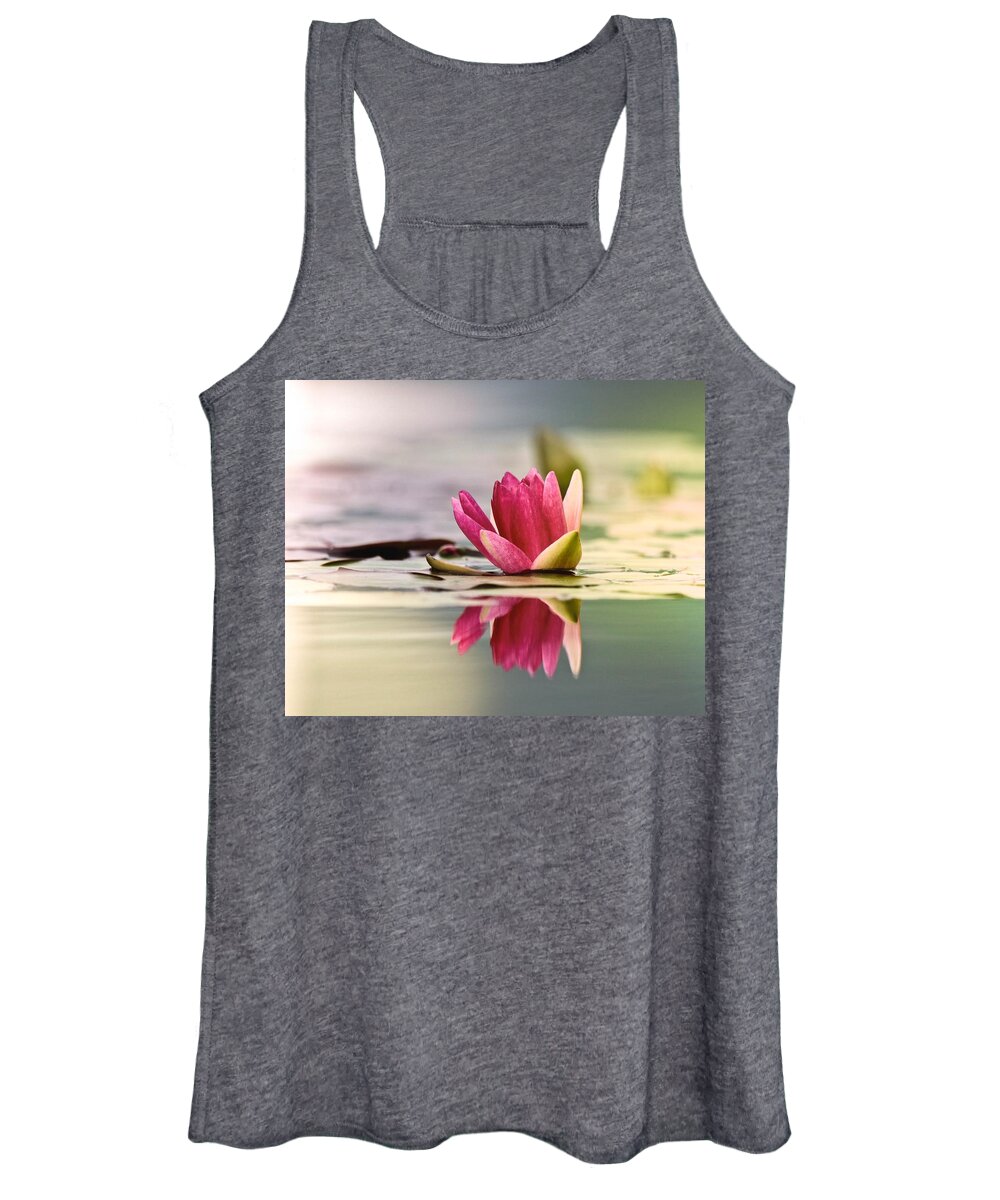 Flora Women's Tank Top featuring the photograph Serene Water Lily by Susan Rydberg
