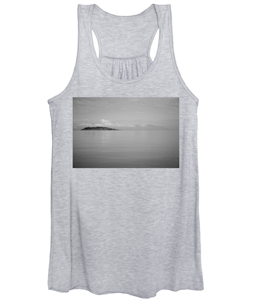 Ocean Women's Tank Top featuring the photograph Be Still My Ocean by Roxy Hurtubise