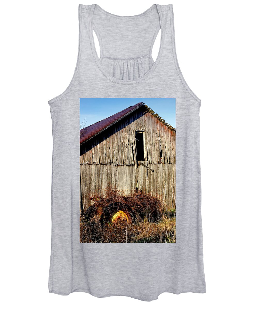 Barn Women's Tank Top featuring the photograph Fail to Notice by Randy Pollard