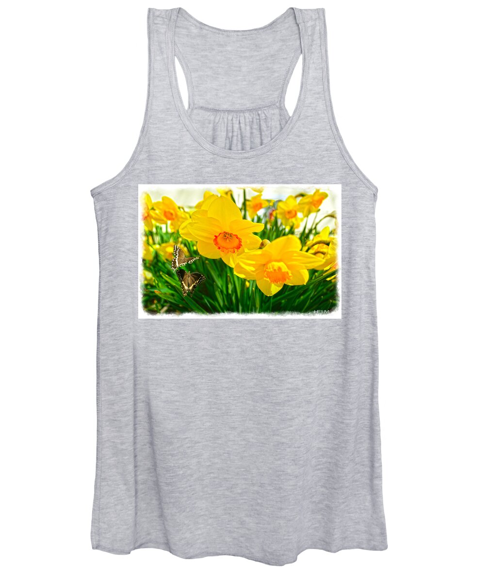  Flower Paintings Paintings Photographs Women's Tank Top featuring the photograph Good morning by Mayhem Mediums