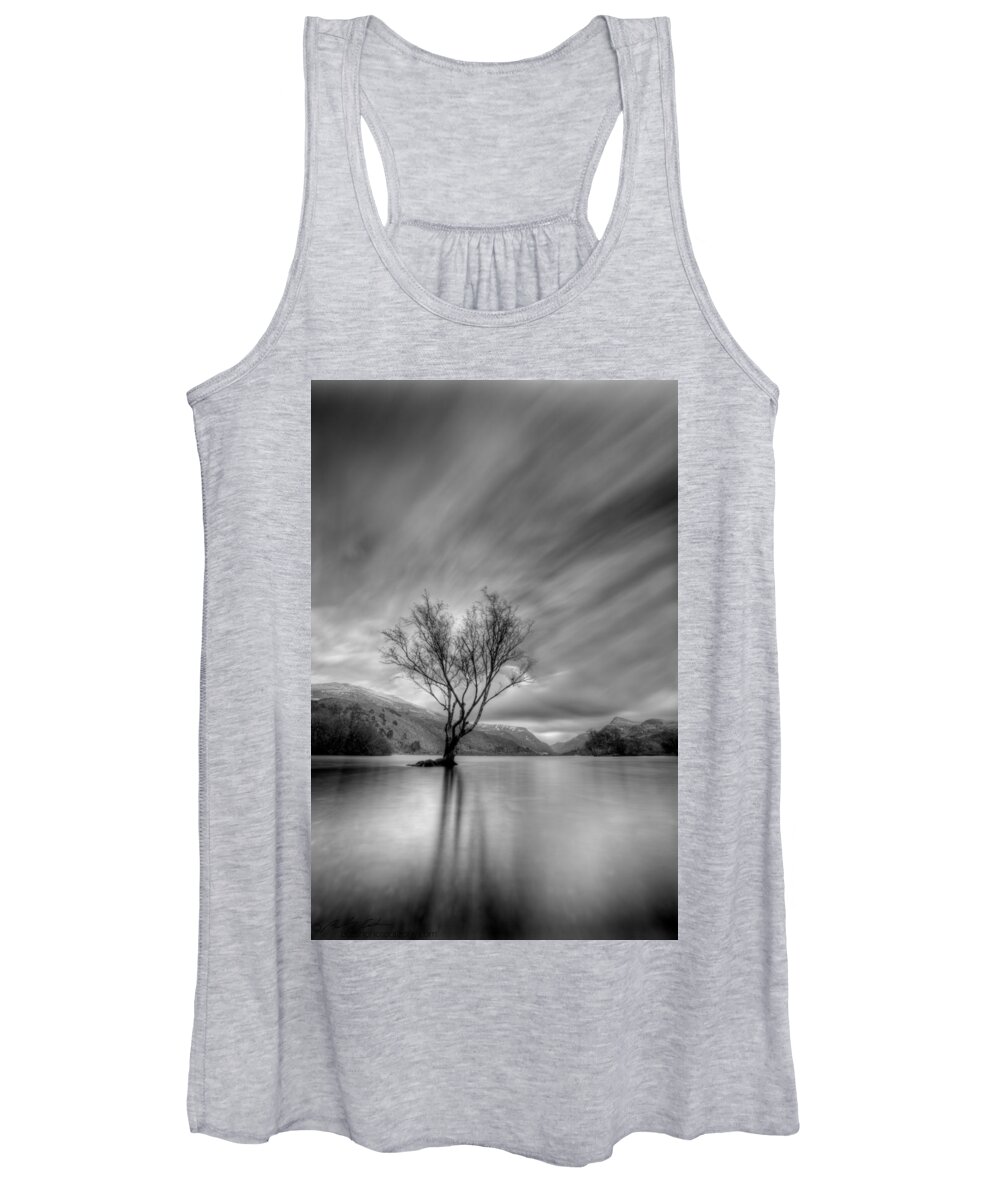 Black And White Women's Tank Top featuring the photograph Lake Tree mon by B Cash