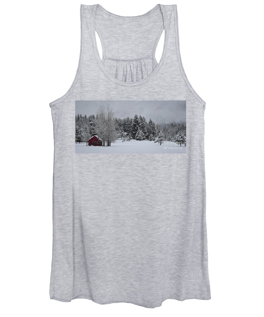 Montana Landscape Women's Tank Top featuring the photograph Montana Morning by Diane Bohna