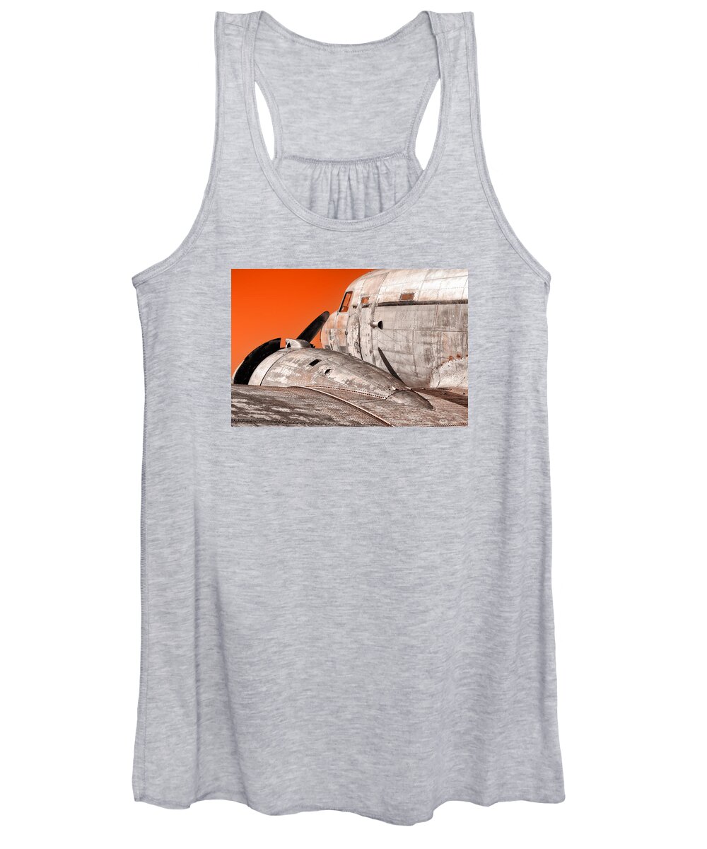 Dc-3 Women's Tank Top featuring the photograph Old Bird by Daniel George