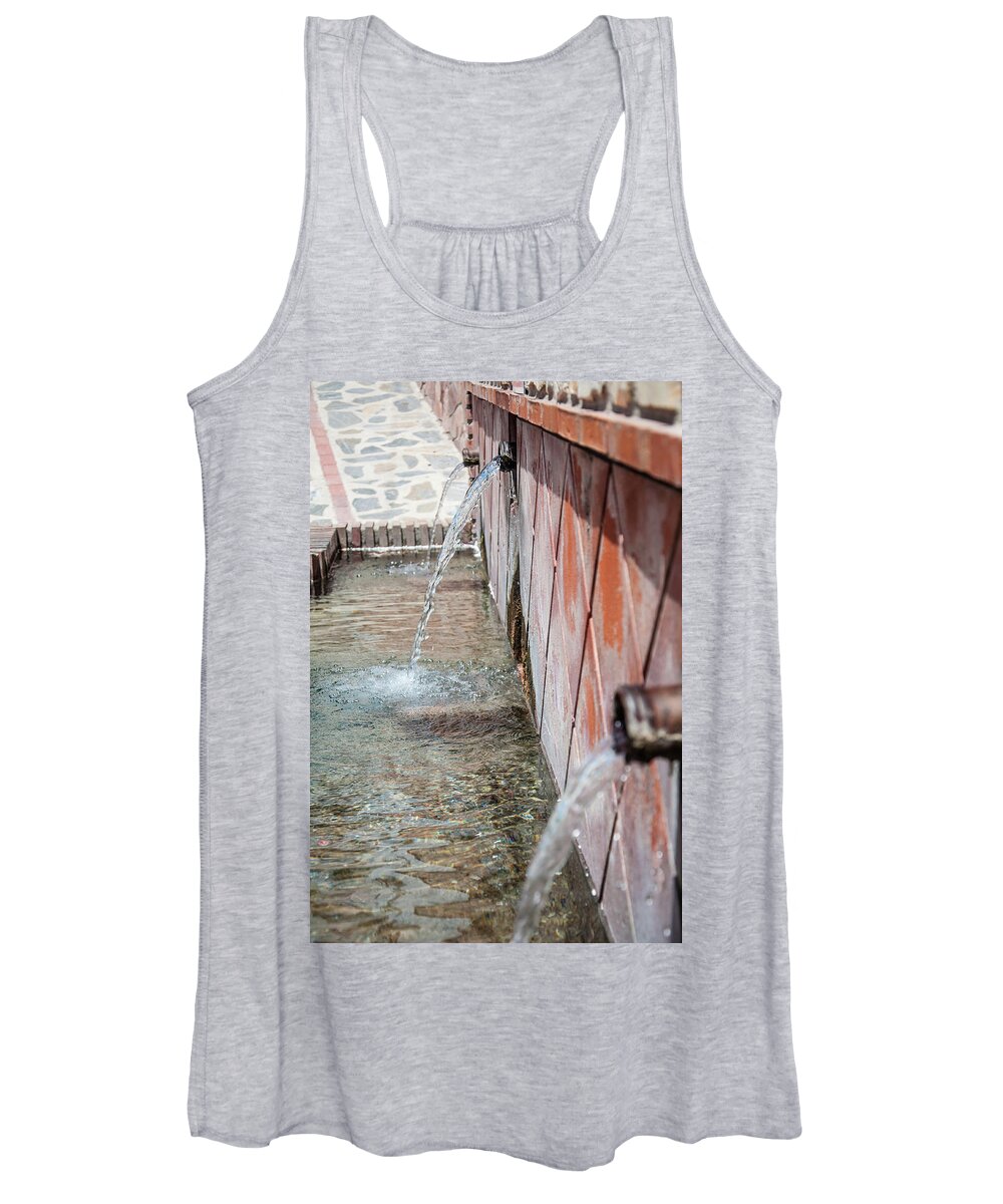 Andalucia Women's Tank Top featuring the photograph Fountain by Geoff Smith