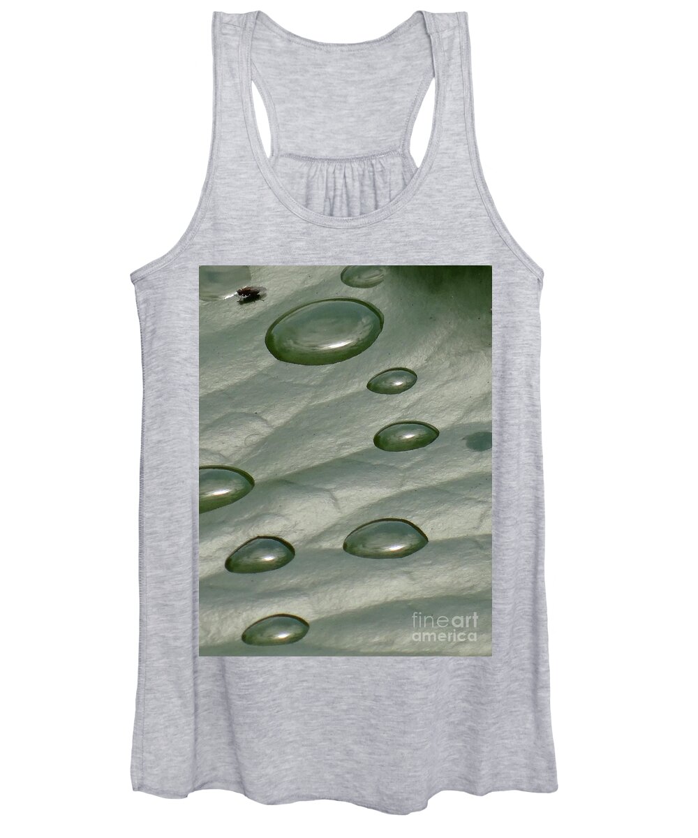 Rain Women's Tank Top featuring the photograph In the rain by Karin Ravasio