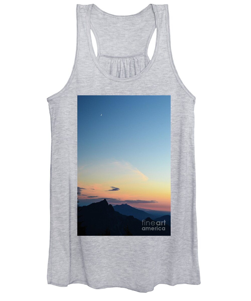 Pilchuck Women's Tank Top featuring the photograph Pilchuck Sunset by Brian O'Kelly