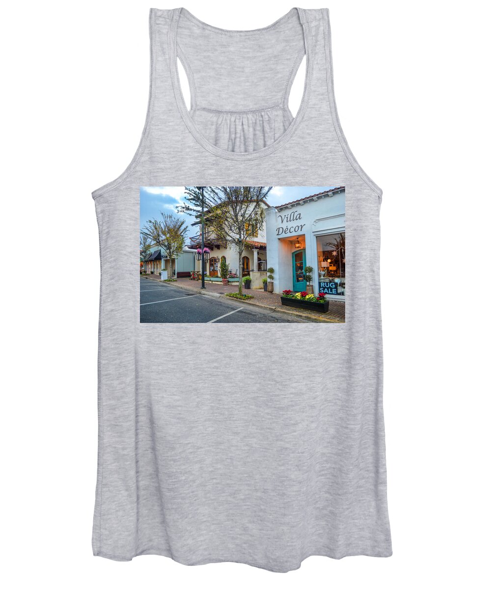 Fairhope Women's Tank Top featuring the photograph Street at Villa Decor in Fairhope by Michael Thomas
