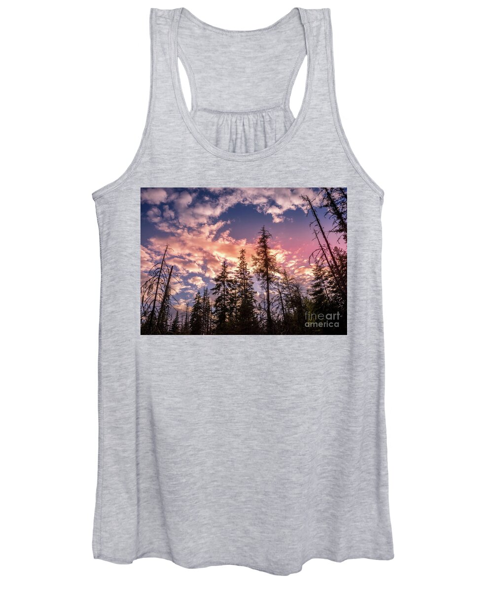 Idaho Women's Tank Top featuring the photograph The Sky Lit Up by Matthew Nelson
