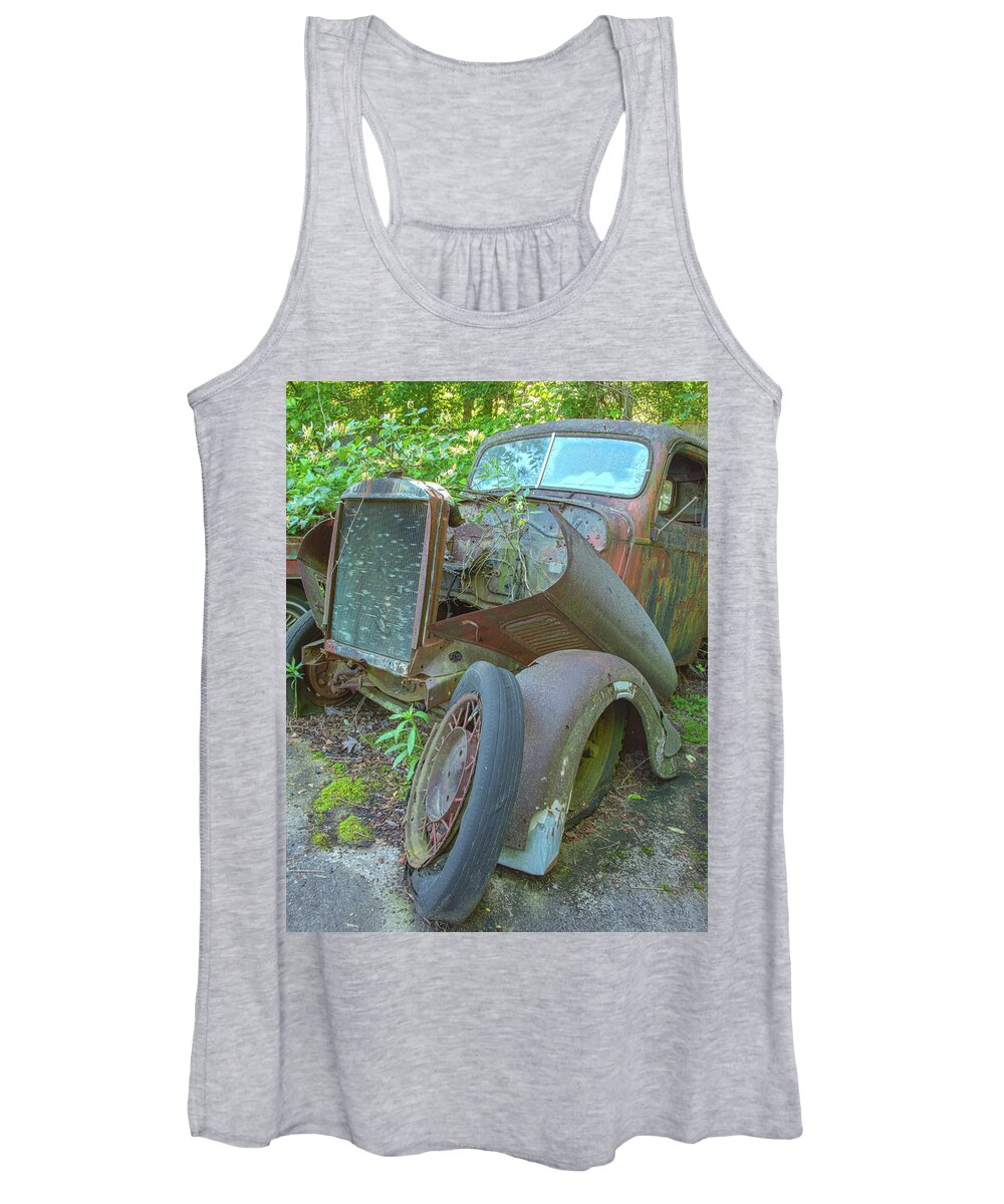 Old Car Women's Tank Top featuring the photograph Better Days by Minnie Gallman