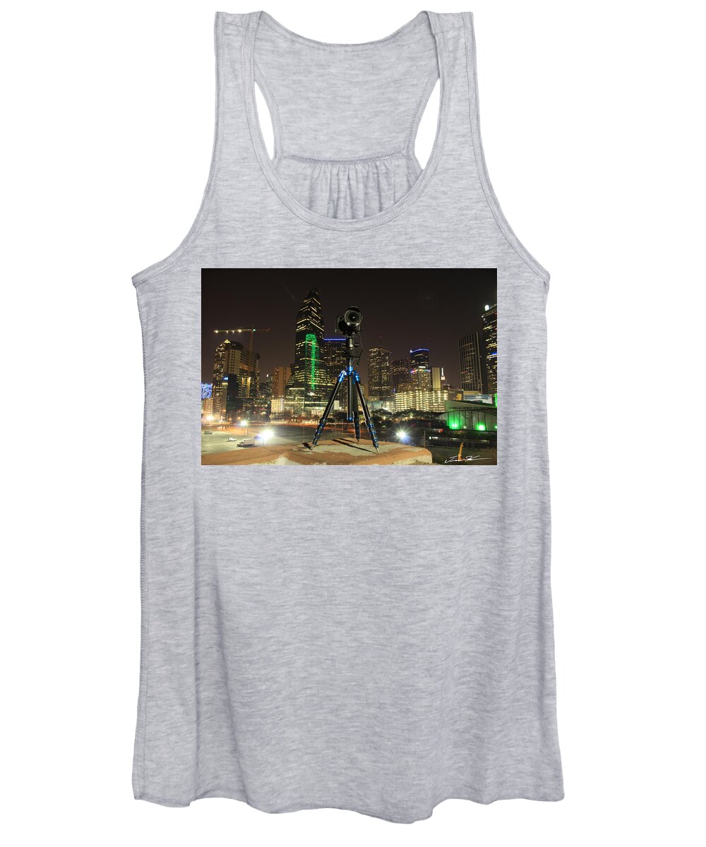 Dallas Women's Tank Top featuring the photograph Observer by Tim Kuret