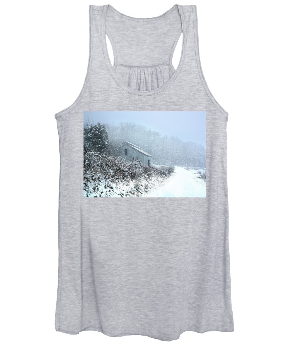 Barn Women's Tank Top featuring the photograph Backroad Barn by Rick Lipscomb